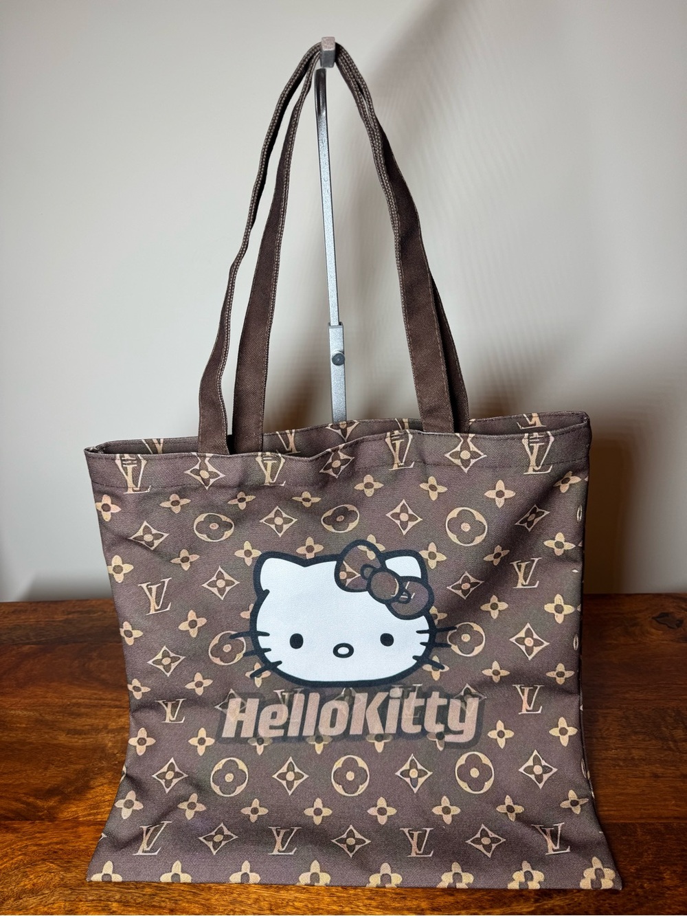 Brown Pattern Tote Bag. No Brand. Brand New. SET OF 3.